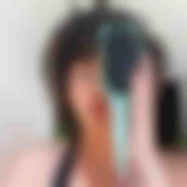 Kefa, ktorá definuje kučery po celý deň | CURLISTA