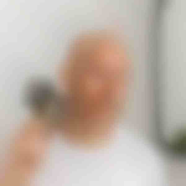 Multifunkčný strojček na holenie hlavy a brady | GRUMKO